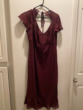 Women’s Burgundy Polka Dot Midi Dress